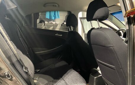 Hyundai Solaris II рестайлинг, 2015 год, 770 000 рублей, 11 фотография