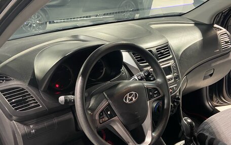 Hyundai Solaris II рестайлинг, 2015 год, 770 000 рублей, 17 фотография