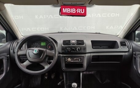 Skoda Fabia II, 2011 год, 480 000 рублей, 6 фотография