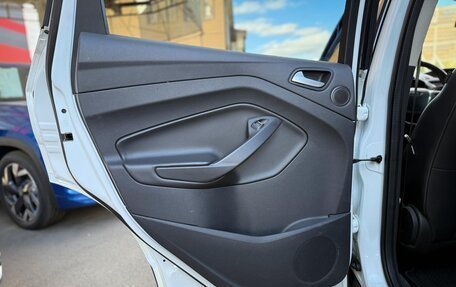 Ford Kuga III, 2014 год, 1 070 000 рублей, 12 фотография