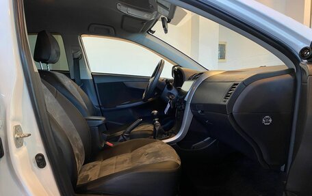Toyota Corolla, 2012 год, 1 065 000 рублей, 27 фотография