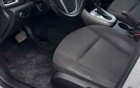 Opel Astra J, 2012 год, 630 000 рублей, 5 фотография