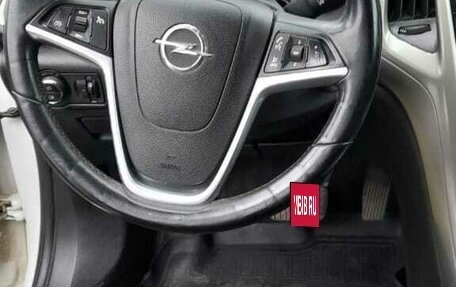Opel Astra J, 2012 год, 630 000 рублей, 6 фотография