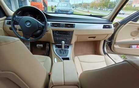 BMW 3 серия, 2006 год, 719 999 рублей, 15 фотография