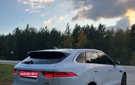 Jaguar F-Pace, 2019 год, 2 990 000 рублей, 8 фотография