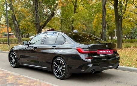 BMW 3 серия, 2019 год, 3 650 000 рублей, 6 фотография