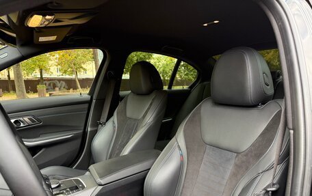 BMW 3 серия, 2019 год, 3 650 000 рублей, 14 фотография