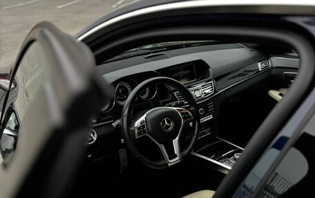 Mercedes-Benz E-Класс, 2015 год, 3 500 000 рублей, 4 фотография