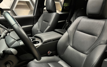 Toyota Land Cruiser, 2022 год, 10 300 000 рублей, 10 фотография