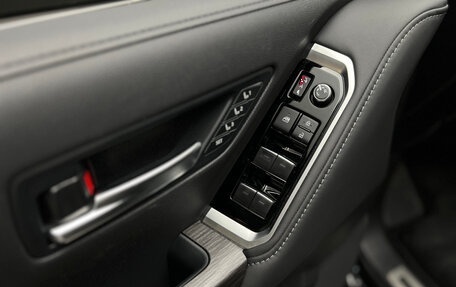 Toyota Land Cruiser, 2022 год, 10 300 000 рублей, 13 фотография