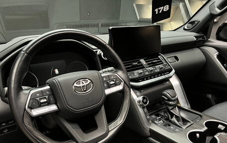 Toyota Land Cruiser, 2022 год, 10 300 000 рублей, 14 фотография