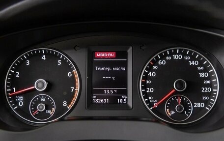 Volkswagen Jetta VI, 2012 год, 1 128 000 рублей, 10 фотография