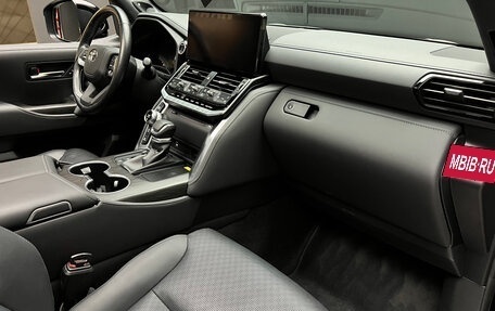 Toyota Land Cruiser, 2022 год, 10 300 000 рублей, 22 фотография