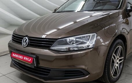 Volkswagen Jetta VI, 2012 год, 1 128 000 рублей, 12 фотография