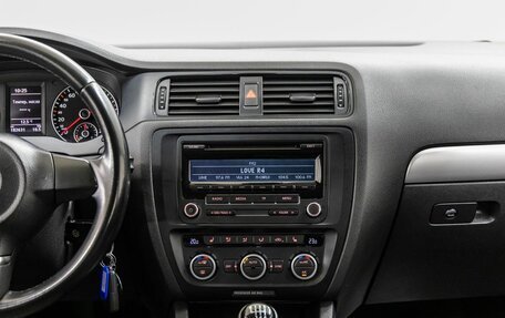 Volkswagen Jetta VI, 2012 год, 1 128 000 рублей, 21 фотография