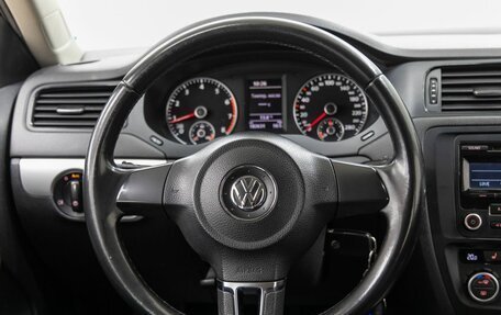 Volkswagen Jetta VI, 2012 год, 1 128 000 рублей, 18 фотография