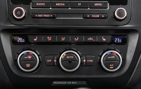 Volkswagen Jetta VI, 2012 год, 1 128 000 рублей, 24 фотография