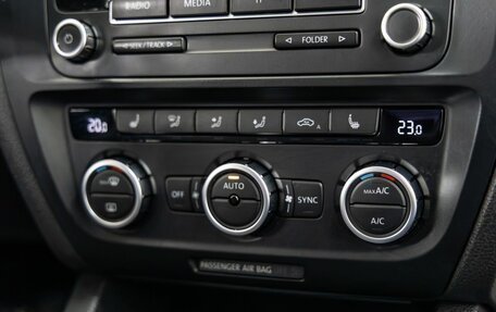 Volkswagen Jetta VI, 2012 год, 1 128 000 рублей, 33 фотография