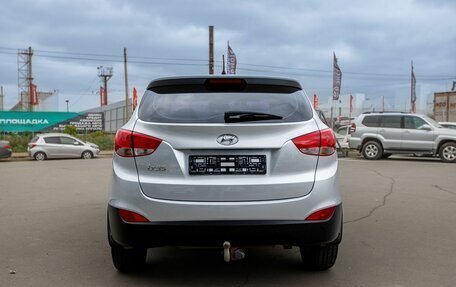Hyundai ix35 I рестайлинг, 2014 год, 1 300 000 рублей, 4 фотография