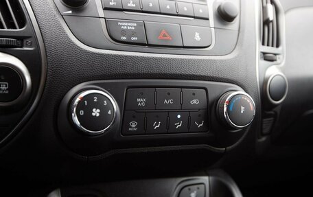 Hyundai ix35 I рестайлинг, 2014 год, 1 300 000 рублей, 11 фотография