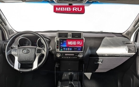 Toyota Land Cruiser Prado 150 рестайлинг 2, 2015 год, 3 790 000 рублей, 14 фотография