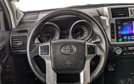 Toyota Land Cruiser Prado 150 рестайлинг 2, 2015 год, 3 790 000 рублей, 22 фотография