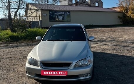 Toyota Altezza, 2001 год, 868 000 рублей, 4 фотография