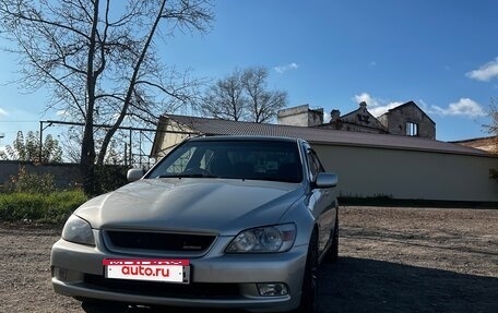 Toyota Altezza, 2001 год, 868 000 рублей, 3 фотография