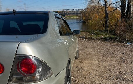 Toyota Altezza, 2001 год, 868 000 рублей, 12 фотография