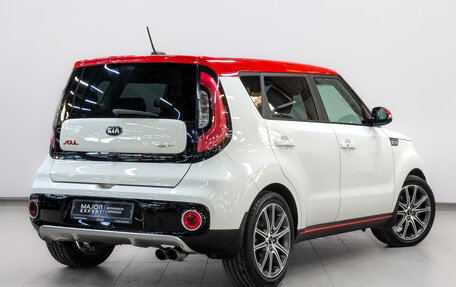 KIA Soul II рестайлинг, 2016 год, 1 525 000 рублей, 5 фотография