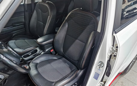 KIA Soul II рестайлинг, 2016 год, 1 525 000 рублей, 20 фотография