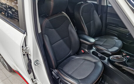 KIA Soul II рестайлинг, 2016 год, 1 525 000 рублей, 22 фотография