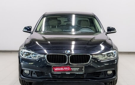 BMW 3 серия, 2016 год, 2 340 000 рублей, 2 фотография