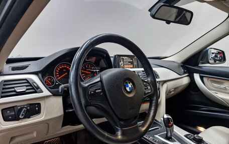 BMW 3 серия, 2016 год, 2 340 000 рублей, 15 фотография