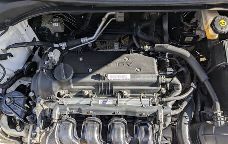 Hyundai Solaris II рестайлинг, 2019 год, 1 399 000 рублей, 9 фотография