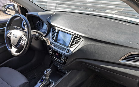 Hyundai Solaris II рестайлинг, 2019 год, 1 399 000 рублей, 13 фотография