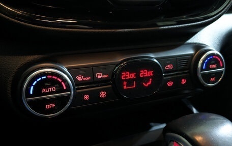 KIA Soul III, 2021 год, 2 290 000 рублей, 21 фотография