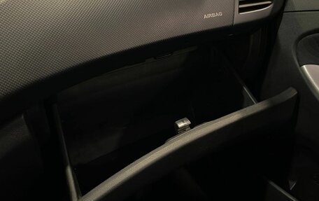 Hyundai Solaris II рестайлинг, 2012 год, 750 000 рублей, 25 фотография