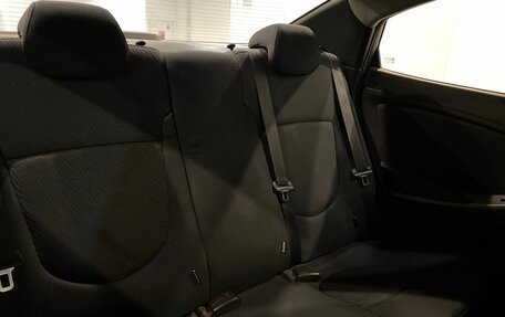 Hyundai Solaris II рестайлинг, 2012 год, 750 000 рублей, 31 фотография