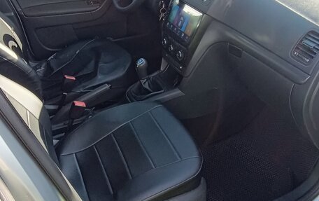 Skoda Yeti I рестайлинг, 2011 год, 660 000 рублей, 5 фотография