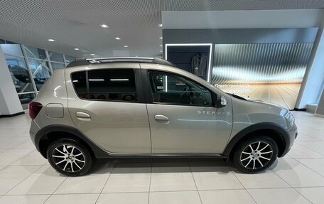 Renault Sandero II рестайлинг, 2016 год, 899 000 рублей, 4 фотография