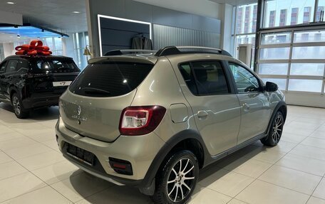 Renault Sandero II рестайлинг, 2016 год, 899 000 рублей, 5 фотография