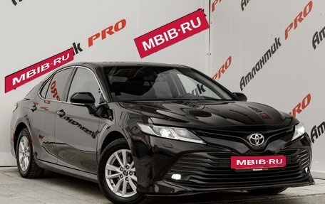 Toyota Camry, 2019 год, 2 500 000 рублей, 6 фотография