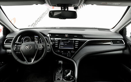 Toyota Camry, 2019 год, 2 500 000 рублей, 14 фотография