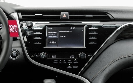 Toyota Camry, 2019 год, 2 500 000 рублей, 21 фотография