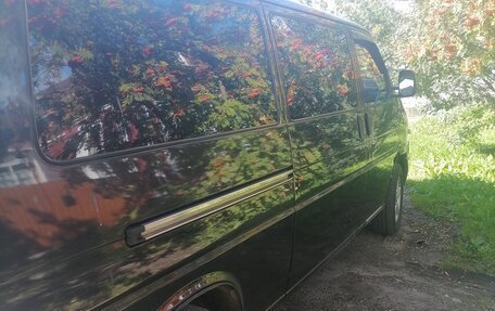 Volkswagen Caravelle T4, 2000 год, 1 200 000 рублей, 3 фотография