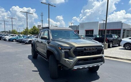 Toyota Tacoma, 2025 год, 12 499 999 рублей, 3 фотография