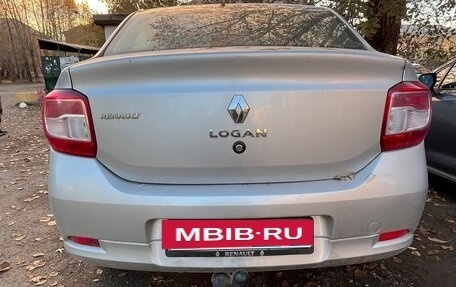 Renault Logan II, 2014 год, 830 000 рублей, 4 фотография