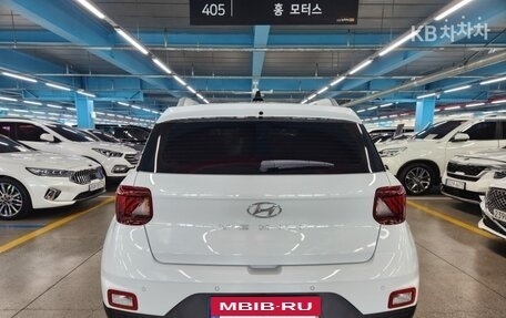 Hyundai Venue I, 2022 год, 1 700 000 рублей, 3 фотография