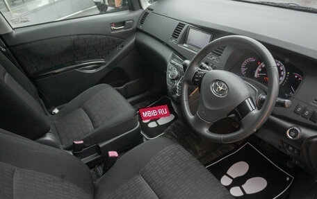 Toyota ISis I, 2011 год, 1 298 000 рублей, 10 фотография